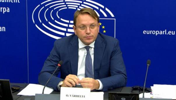 Evropska komisija: Poruke Varhelyija o BiH u skladu sa stavovima EU