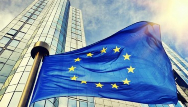 Evropska komisija predstavlja plan za prekid oslanjanja na ruska goriva