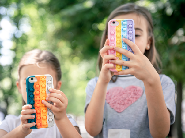 Evropski parlament predložio ograničenje korištenja društvenih mreža za mlađe od 16 godina