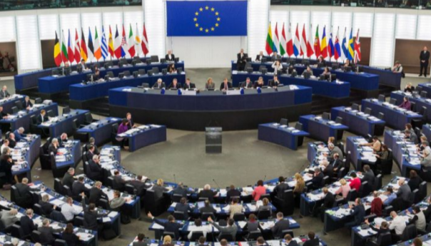 Evropski parlament traži od EU uvođenje sankcija Dodiku