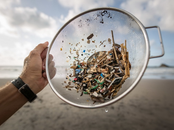 Evropski poslanici zalažu se za jačanje zakona o zagađenju mikroplastikom