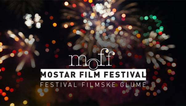 'F20,' 'Koncentriši se baba' i 'Moj jutarnji smeh' večeras u autokinu