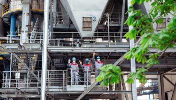 Fabrika cementa Lukavac realizirala projekt 'Covid-19 Fotodnevnik'