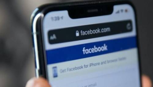 Facebook ponovo u problemu, korisnicima se prikazuju objave sumnjivih ljudi
