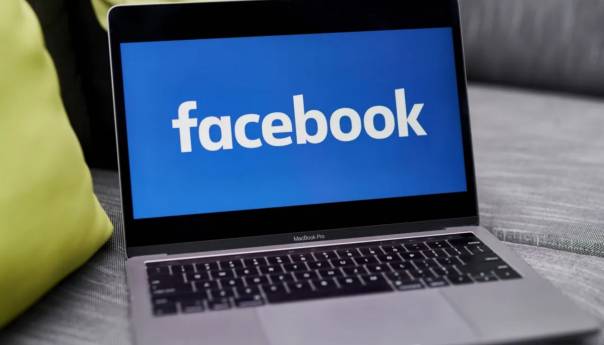 Facebook postao punoljetan
