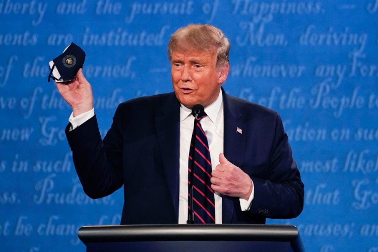 Facebook uklonio Trumpovu objavu o koroni zbog dezinformacija
