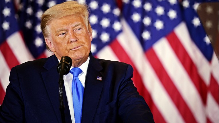 Facebook zatvorio grupe Trumpovih pristalica koje pozivaju da se spriječi krađa glasova