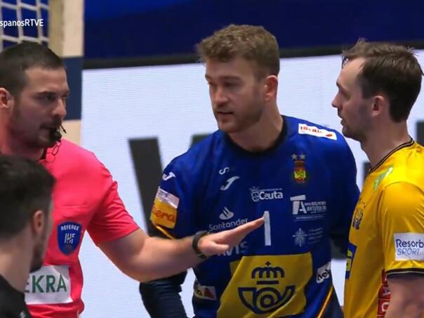 Fair play na djelu: Golman Španije zaustavio nepravdu protiv Šveđana