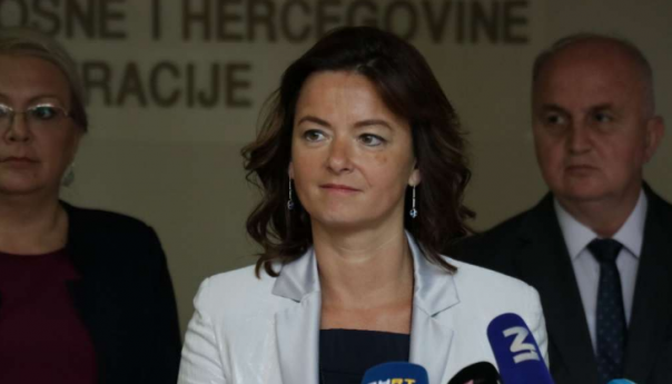Fajon: Bude li potrebno, uvest ćemo kontrole i nakon ulaska RH u šengen