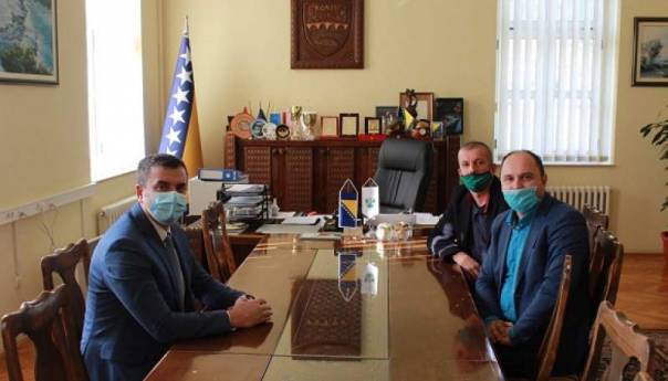 Fakultet za upravu Univerziteta u Sarajevu predstavljen u Konjicu