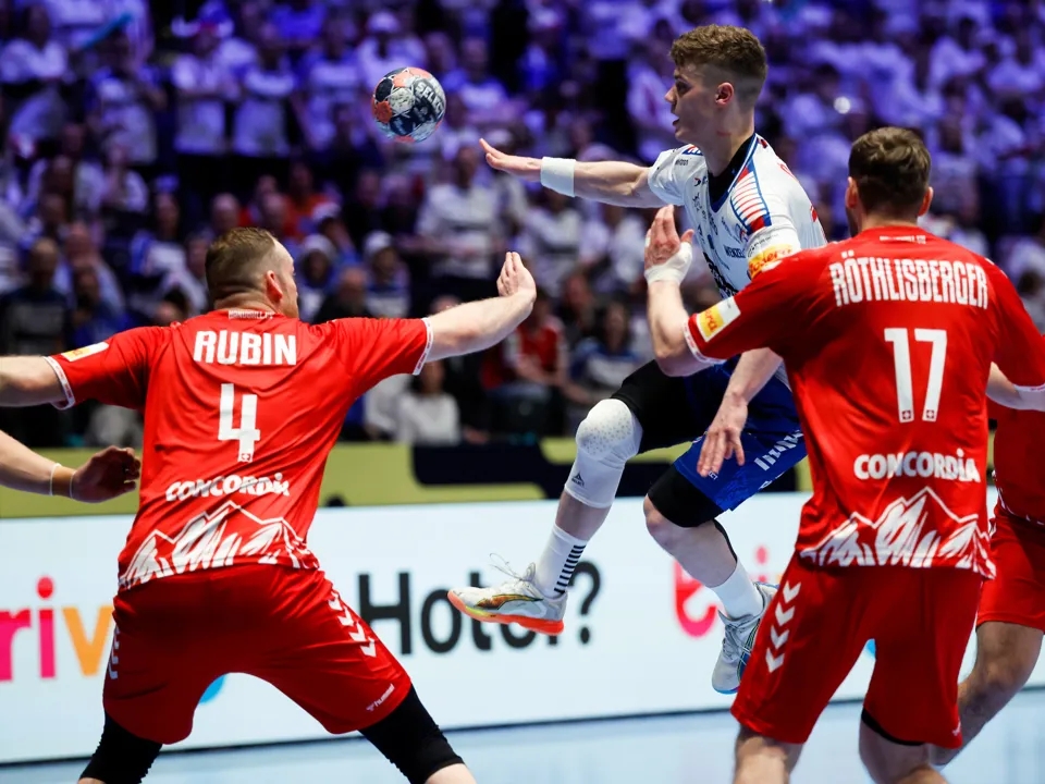 Farski Otoci izvojevali kasni remi u napetoj utakmici protiv Švicarske