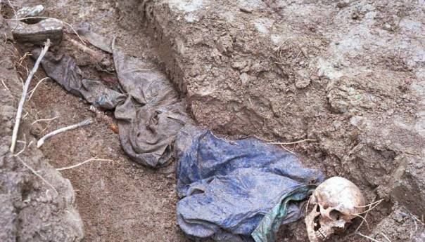 FAZ: 200 kilometara od Srebrenice ostaci žrtava genocida