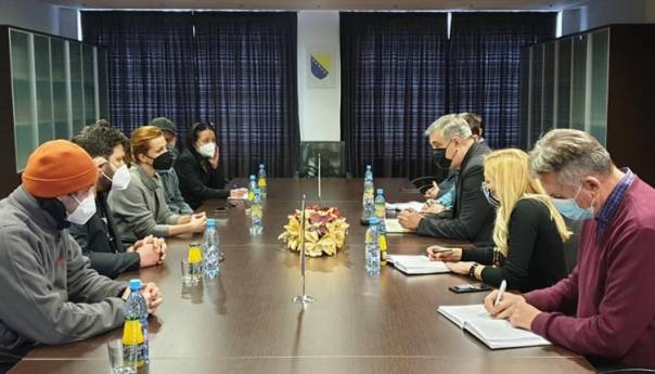 Fazlić: Nismo dobili ni marku finansijske pomoći Vlade Austrije
