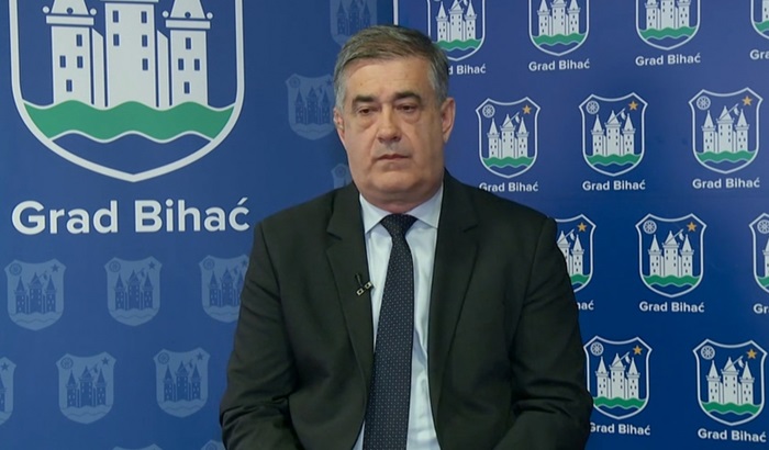 Fazlić: Protivnici gradnje aerodroma bi da zaustave sve što dolazi od Izetbegovića i Novalića