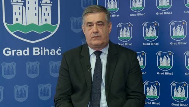 Fazlić: Protivnici gradnje aerodroma bi da zaustave sve što dolazi od Izetbegovića i Novalića