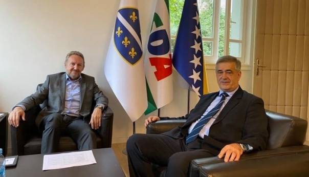 Fazlić s Izetbegovićem o projektima u Bihaću