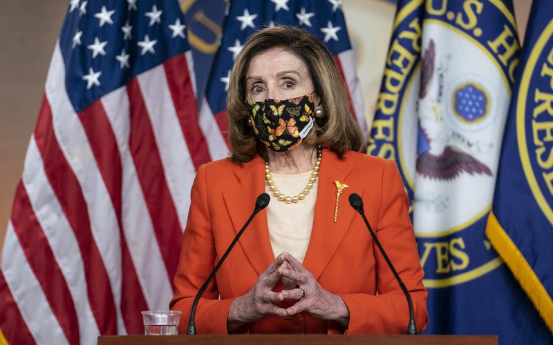 FBI: Napadačica na Kongres možda je pokušala prodati Rusiji laptop Nancy Pelosi