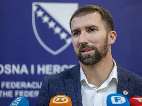 FBiH podijelila više od 10 miliona KM jednokratne pomoći za 10.872 novorođenčadi