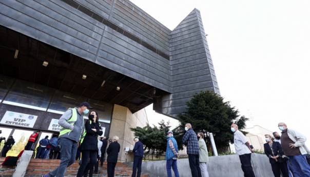 FBIH: Samo 25 posto starijih od 60 godina potpuno vakcinisano