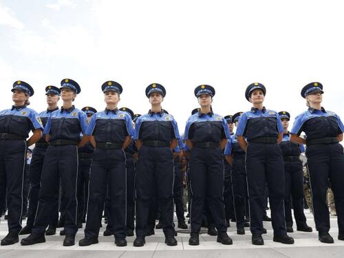 FBiH standardizira policijske uniforme: Izazovi nabavke i jedinstveni vizuelni identitet