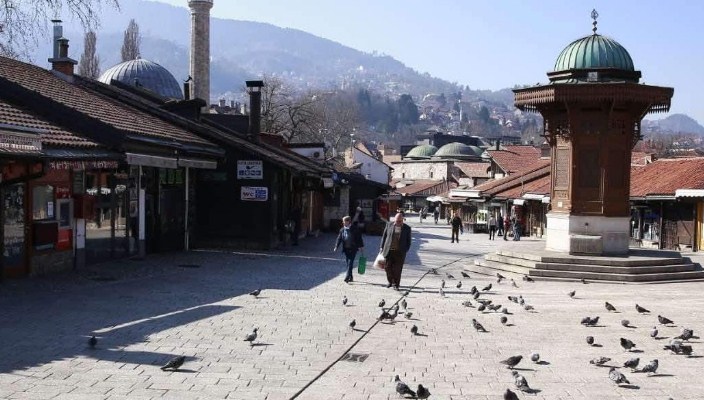 FBiH: Ukinuta zabrana kretanja mlađim od 18 i starijim od 65 