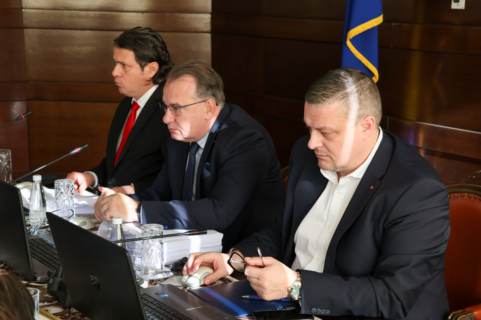 Federacija BiH ide na privremeno finansiranje