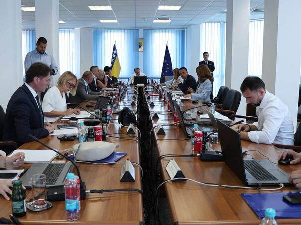 Federalna vlada izdvojila preko 5 miliona KM za Aerodrom Bihać