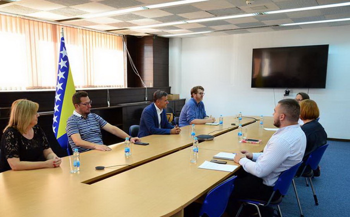 Federalni premijer primio delegaciju Instituta za razvoj mladih