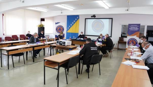 Federalni štab ublažio mjere zabrane kretanja starijim i djeci