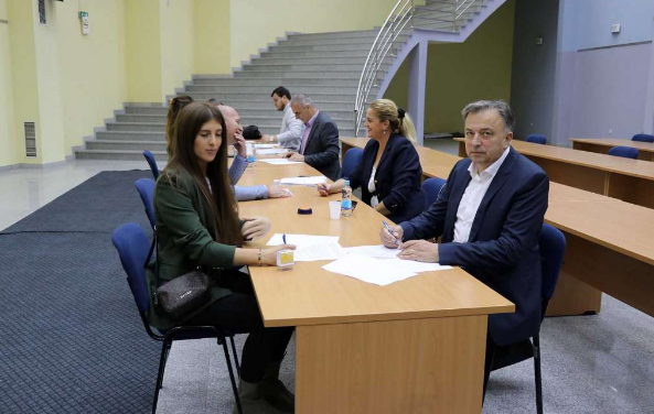 Federalno ministarstvo obrta potpisalo ugovore s novoosnovanim poduzećima