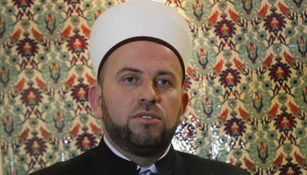 Fejzić pozvao poslanike da glasaju za Rezoluciju o genocidu u Srebrenici