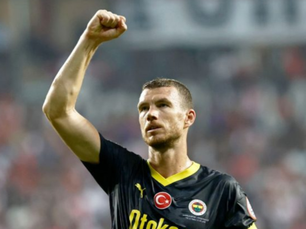 Fener slavio zahvaljujući pogotku Edina Džeke