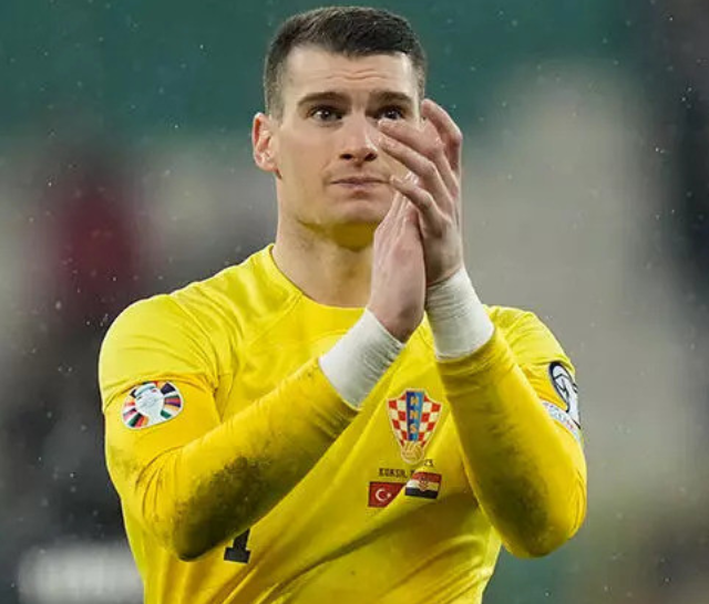Dominik Livaković danas potpisuje za Fenerbahce