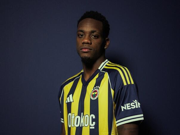 Fenerbahče predstavio spektakularnu zamjenu za Edina Džeku