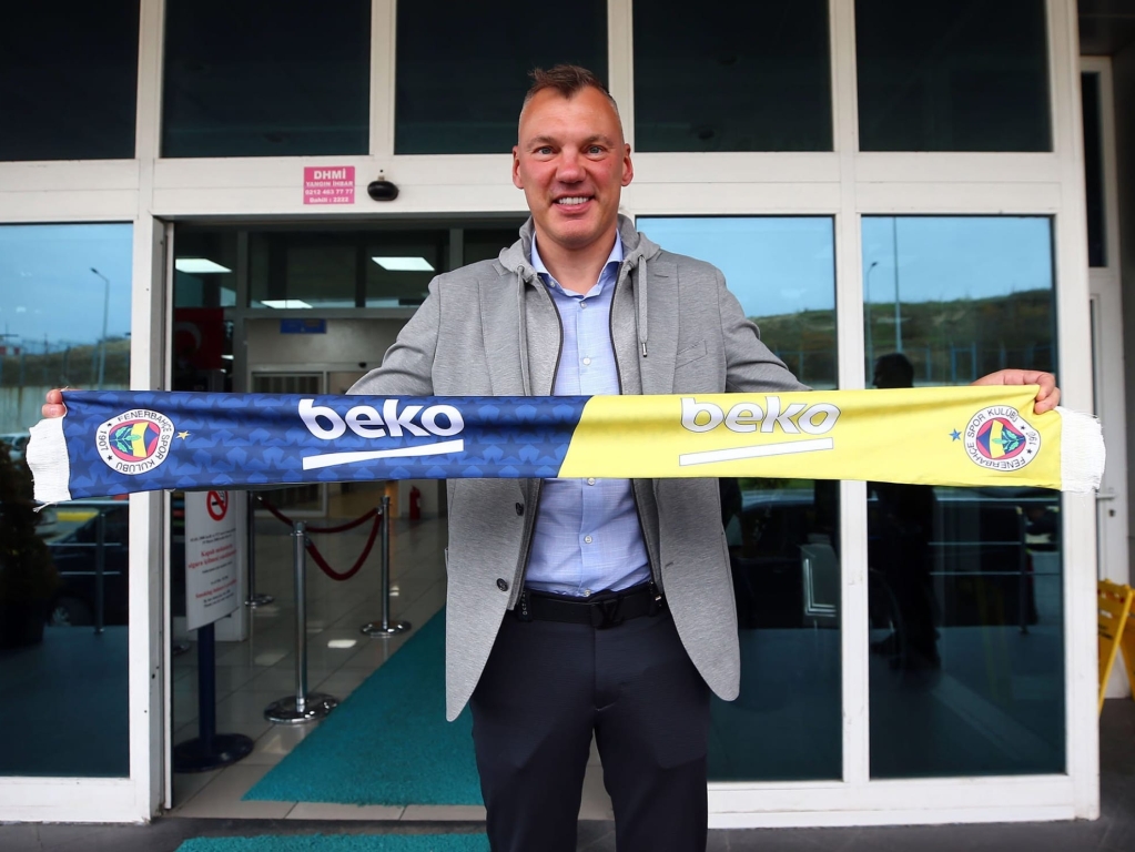 Fenerbahče za trenera doveo legendarnog Litvanca