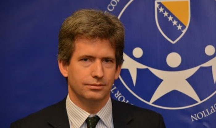 Ferguson: Divjak je učinio mnogo za mlade širom BiH