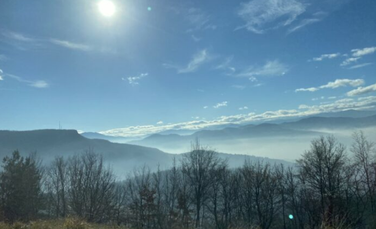 FHMZ: Danas sunčano, narednih dana kiša i snijeg