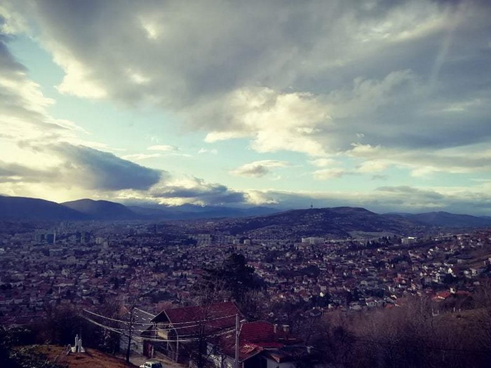 FHMZ: Ujutro oblačno, poslijepodne razvredravanje