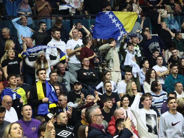 FIBA: Senzacionalna Bosna i Hercegovina zamrznula Hrvatsku na -20, osveta za poraz