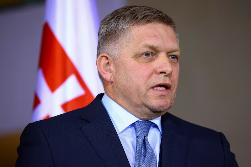 Fico upozorio na posljedice: Ko je upravljao dronovima?