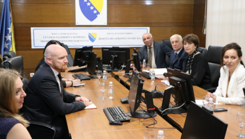 Field iskazao punu podršku radu Centralne izborne komisije BiH