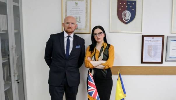 Field posjetio Ministarstvo pravde i uprave KS