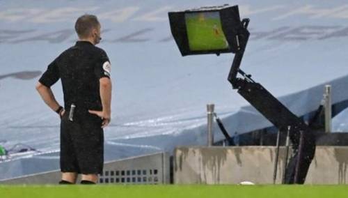 FIFA pojednostavljuje VAR i predlaže širu upotrebu