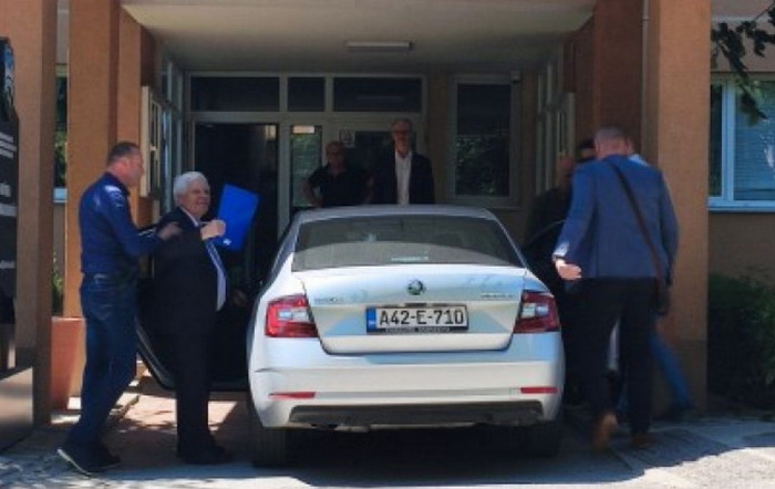 Fikret Abdić ostaje u pritvoru još dva mjeseca