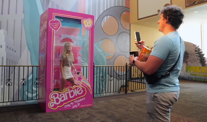 Film "Barbie" obara rekorde u američkim i evropskim kinima
