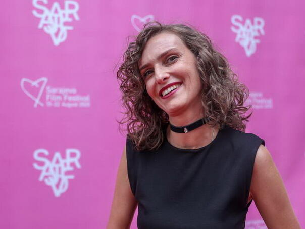 Film "Ugovor na 9 mjeseci" na SFF-u: Majčinska ljubav i cijena preživljavanja