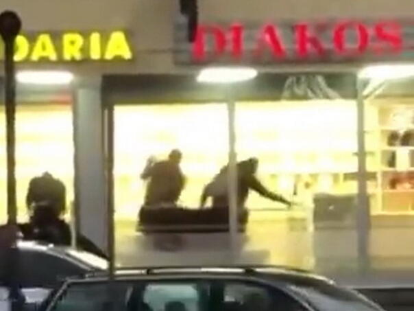 Filmska pljačka zlatare na Kosovu: Pljačkaši pucali na policiju