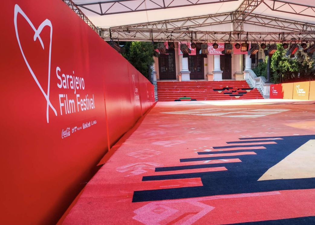 Filmski glamur u Sarajevu: Počinje SFF i nezaboravna zabava