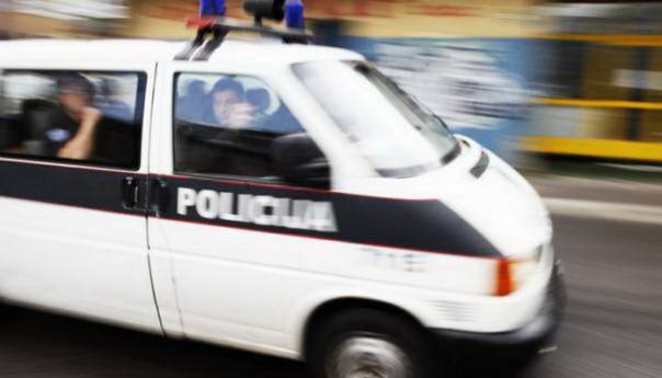 Fizički napali policajca i oštetili patrolu u Sarajevu
