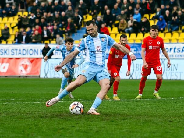 FK Velež poznatom pjesmom prozvao sudiju zbog spornog penala